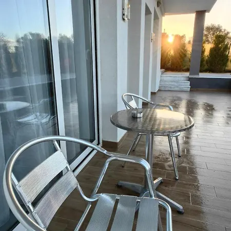 Topaz Four Hotel