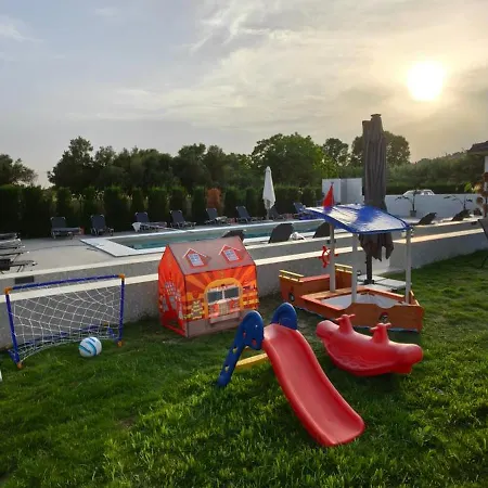 Topaz Four Hotel Siviri